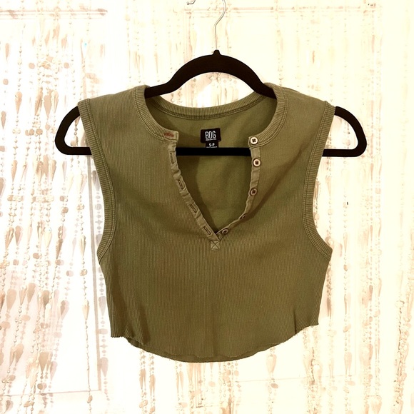 UO BDG button up olive green sleeveless tank - Picture 3 of 7